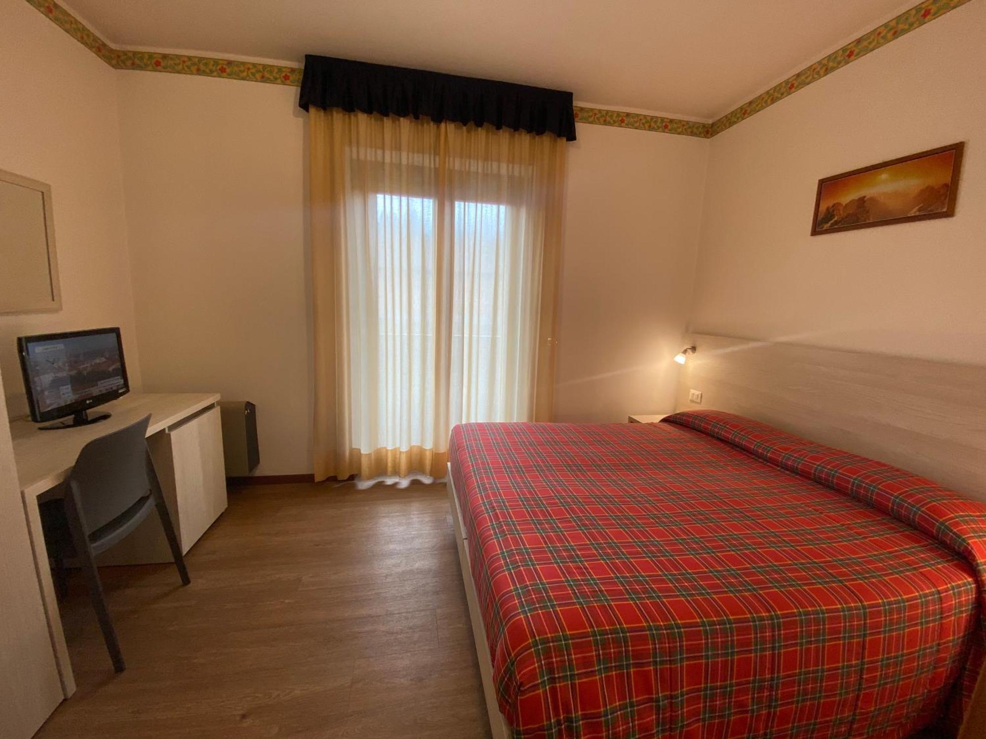 Hotel International Tarvisio Bagian luar foto