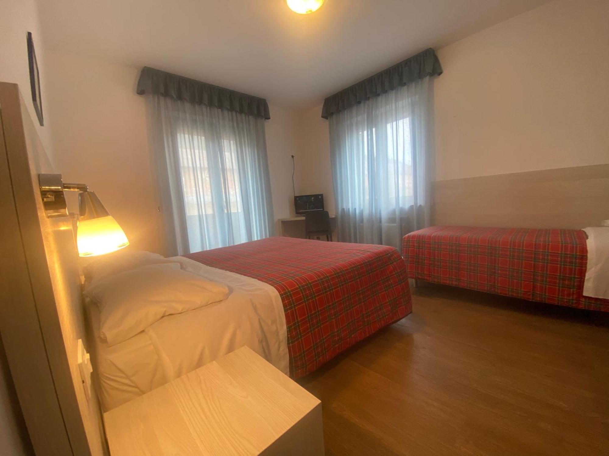 Hotel International Tarvisio Bagian luar foto